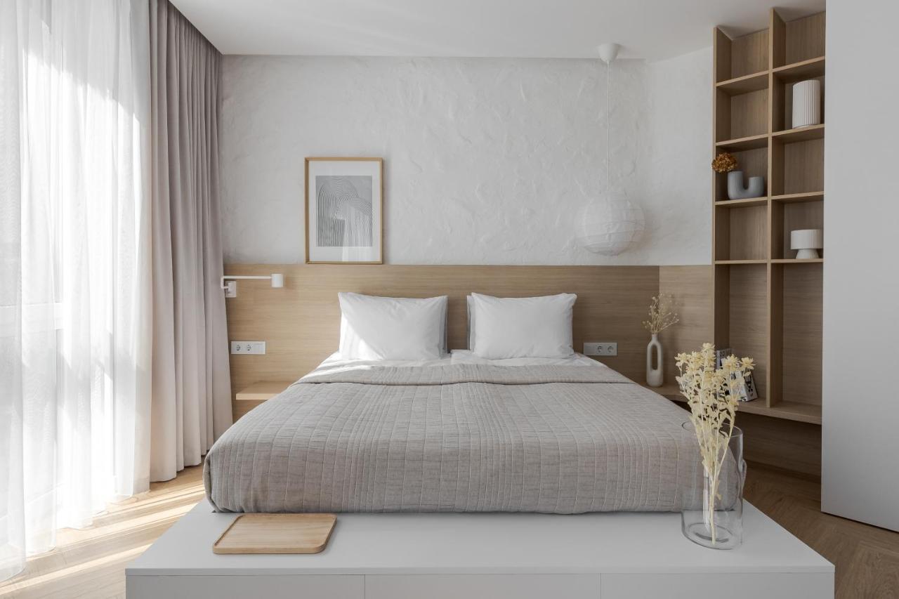 77 Views Apartments By Inshi Lviv Buitenkant foto