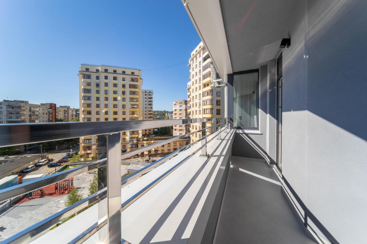 77 Views Apartments By Inshi Lviv Buitenkant foto