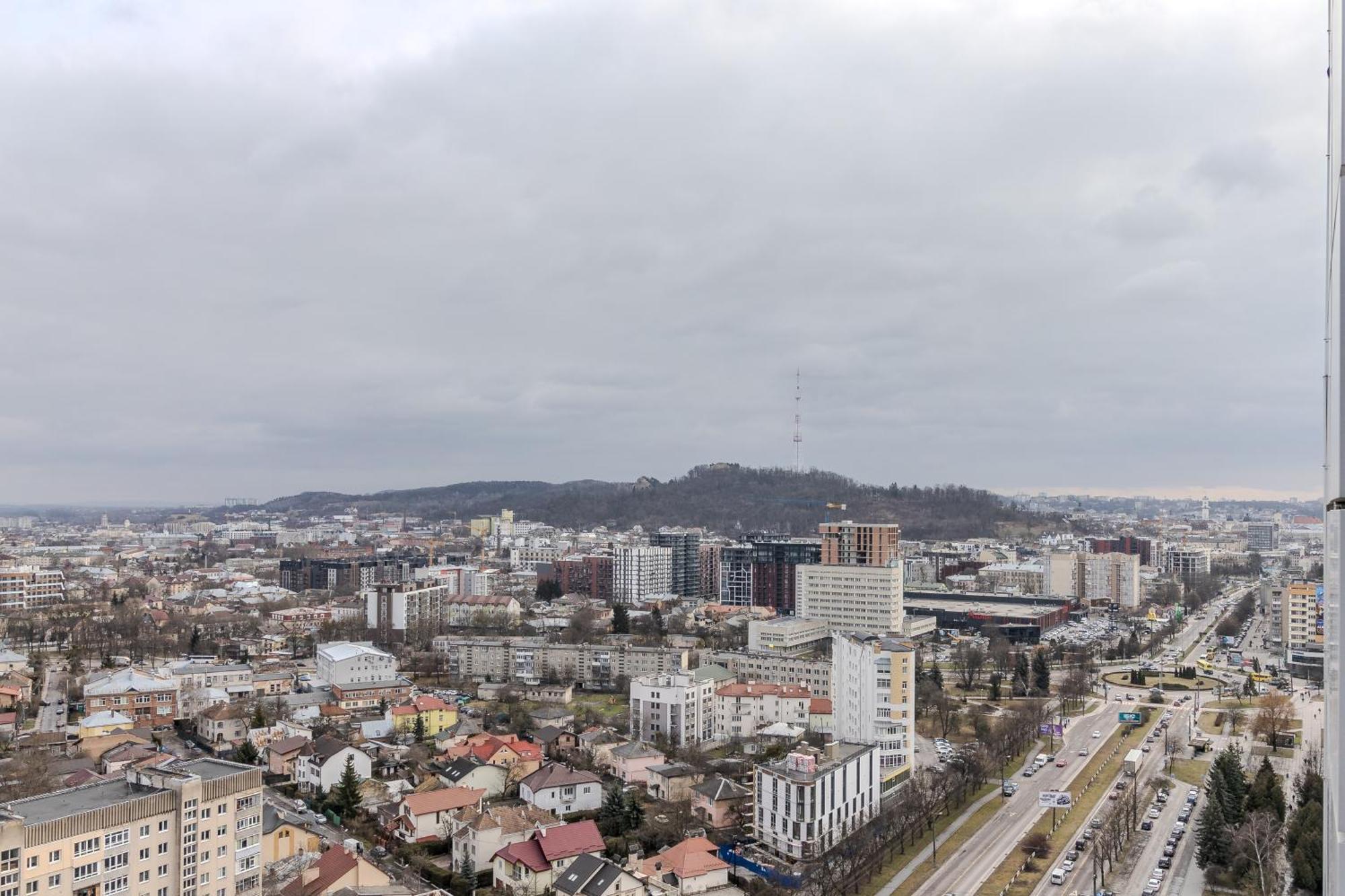 77 Views Apartments By Inshi Lviv Buitenkant foto