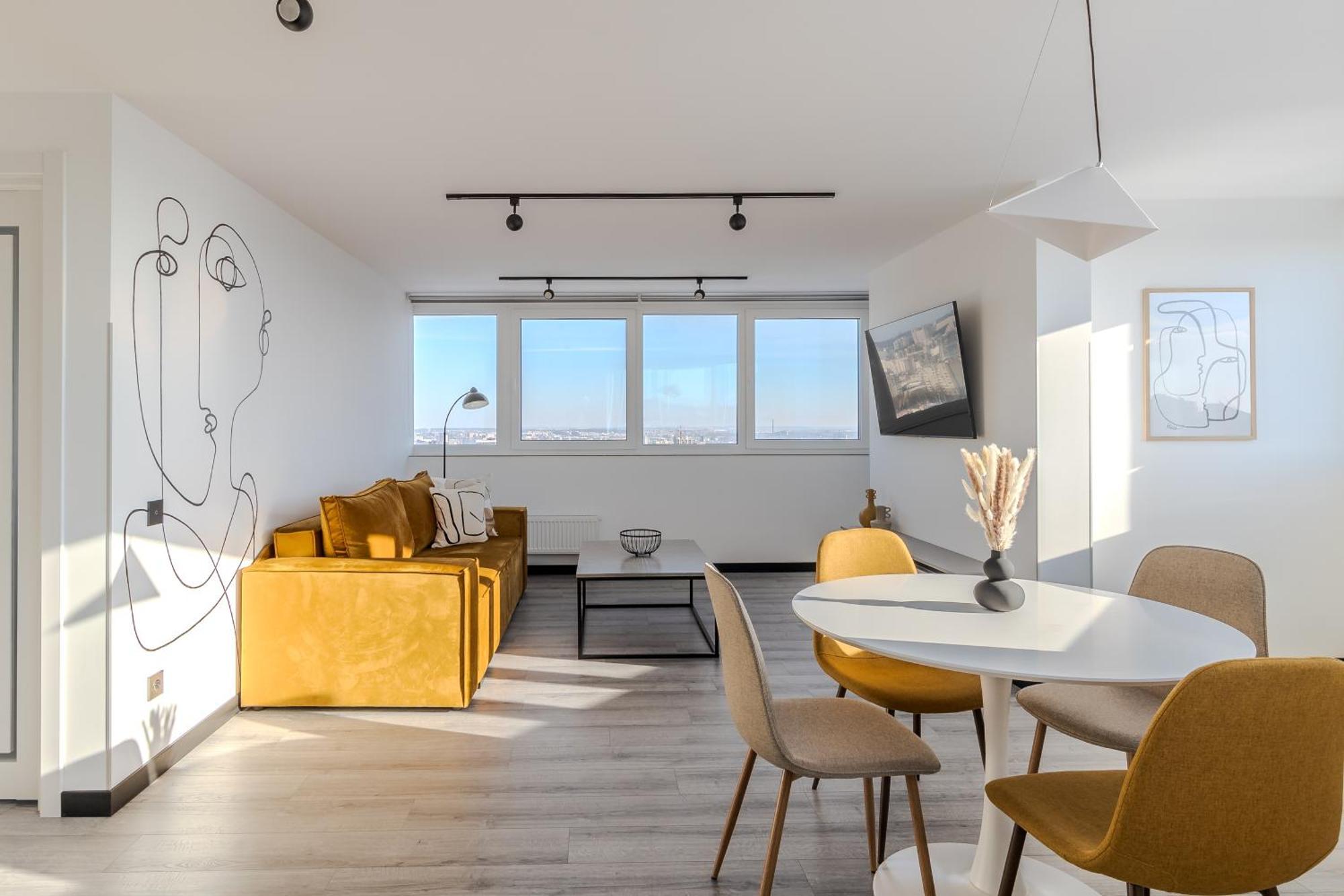 77 Views Apartments By Inshi Lviv Buitenkant foto